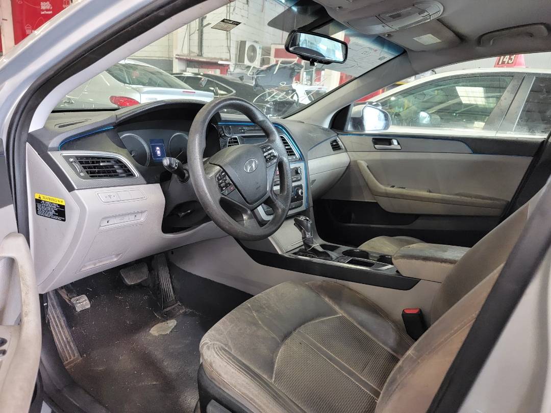 2016 HYUNDAI SONATA — 173398 Miles — Lot 327249 — Main - Marhaba Auctions Used Cars - Image 6