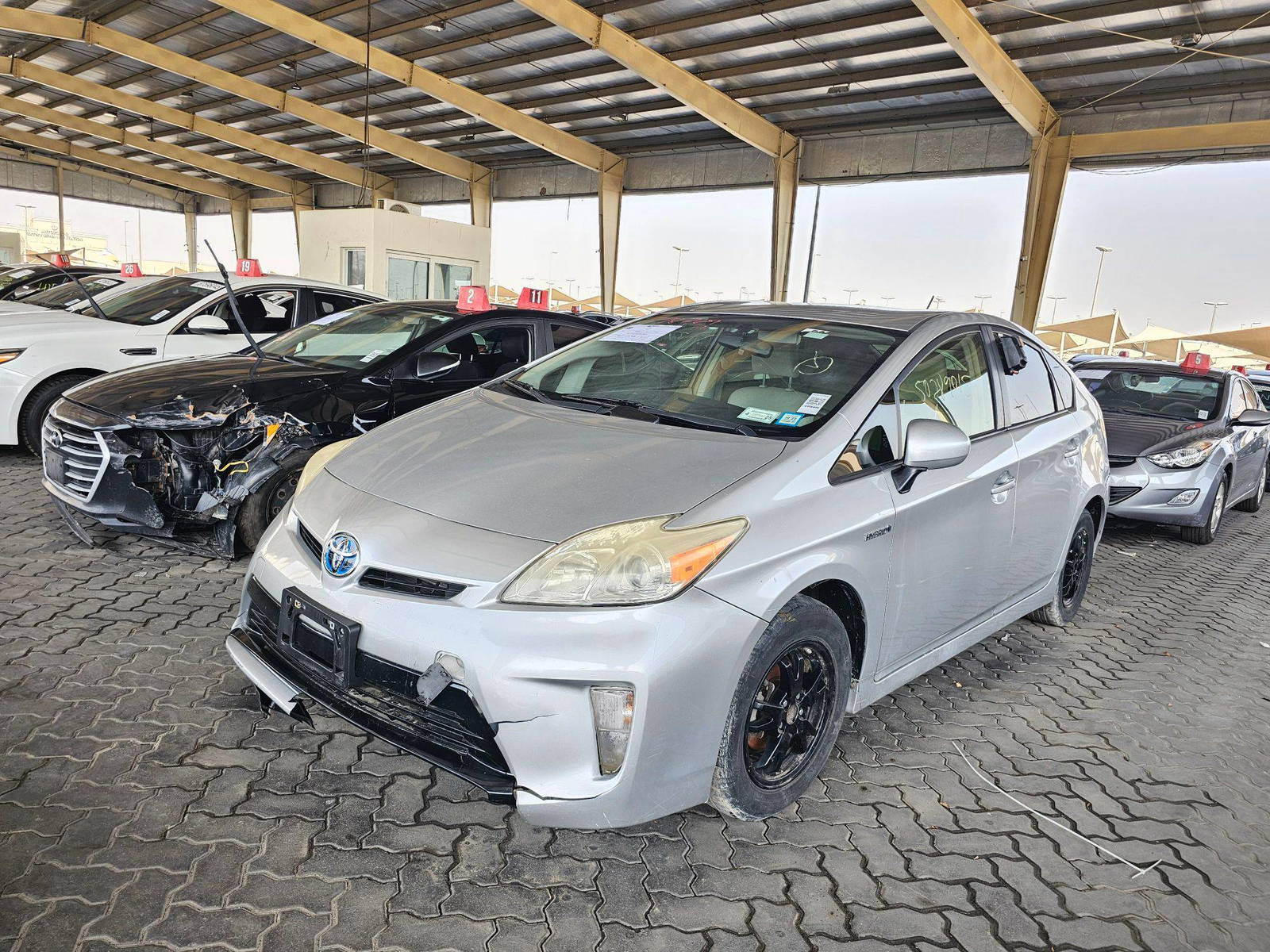 2014 TOYOTA PRIUS — 151031 Miles — Lot U6E1748729 — Souq - Marhaba Auctions Used Cars - Image 5