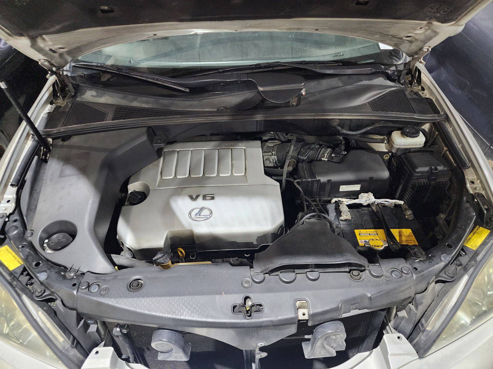 2007 LEXUS RX 350 — 111081 KM — Lot 72011620 — Al Quoz - Marhaba Auctions Used Cars - Image 13