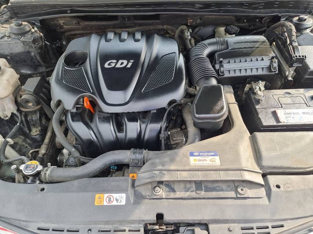 HYUNDAI GRANDEUR 2011 - Marhaba Auction Used Cars - Image 10