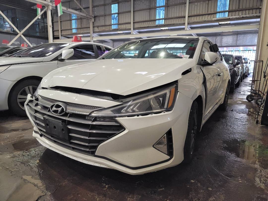 2020 HYUNDAI ELANTRA — 176038 KM — Lot 68863924 — Main - Marhaba Auctions Used Cars - Image 5
