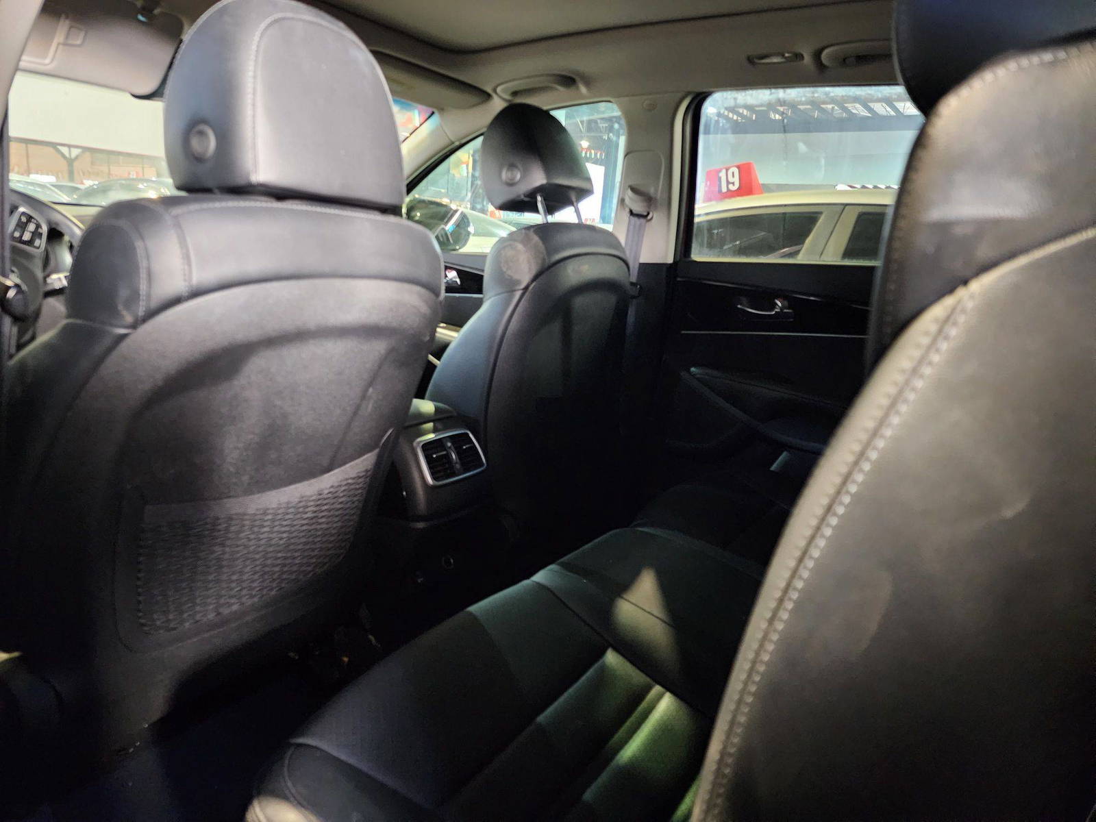 KIA SORENTO 2019 - Marhaba Auction Used Cars - Image 7