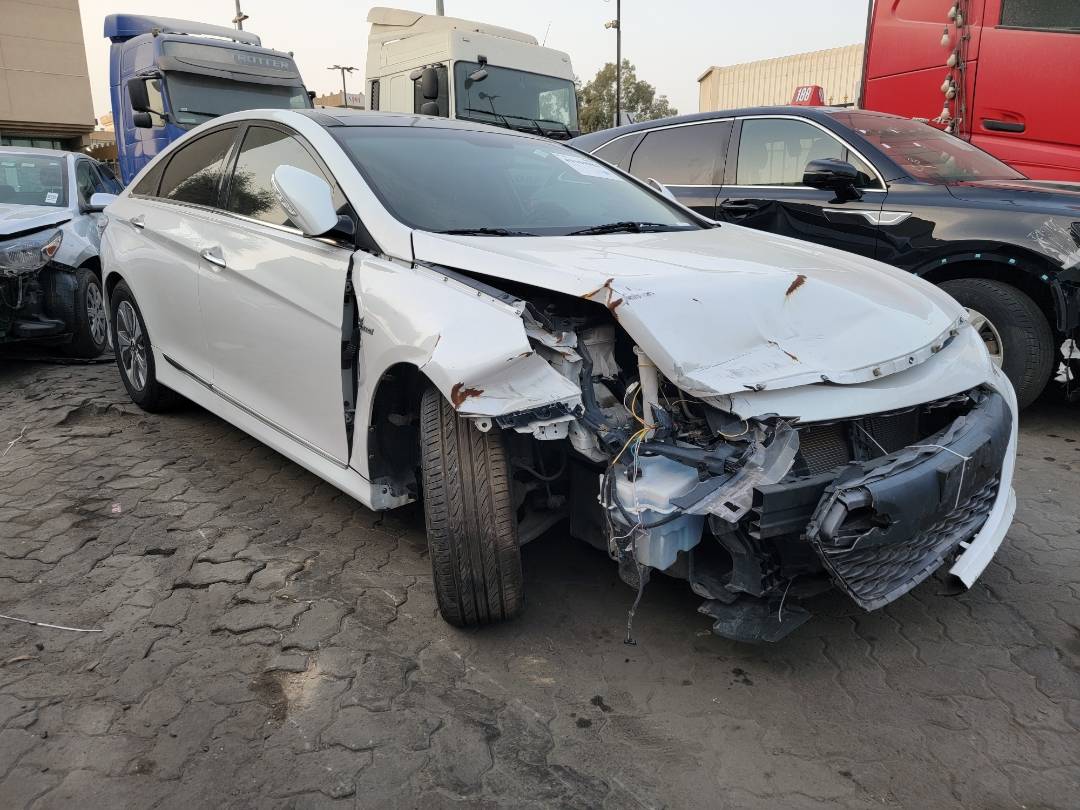 2015 HYUNDAI SONATA — 96698 Miles — Lot 45FA121983 — Main - Marhaba Auctions Used Cars - Image 5