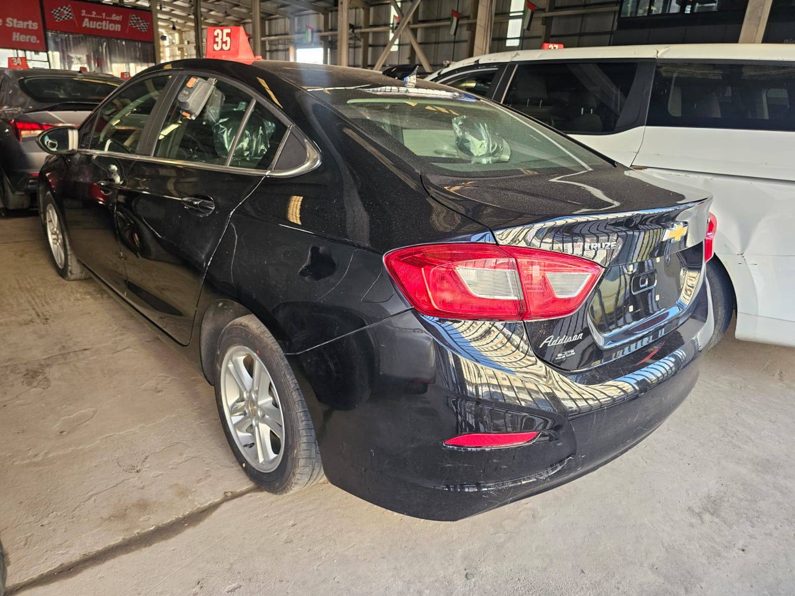2018 CHEVROLET CRUZE LT — 48575 KM — Lot J7188513 — Main - Marhaba Auctions Used Cars - Image 4