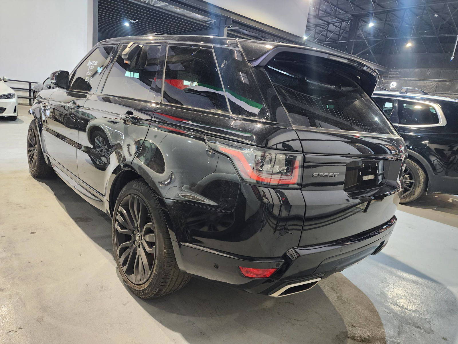 2019 LAND ROVER RANGE ROVER SPORT — 66515 Miles — Lot 13973 — Al Quoz - Marhaba Auctions Used Cars - Image 6