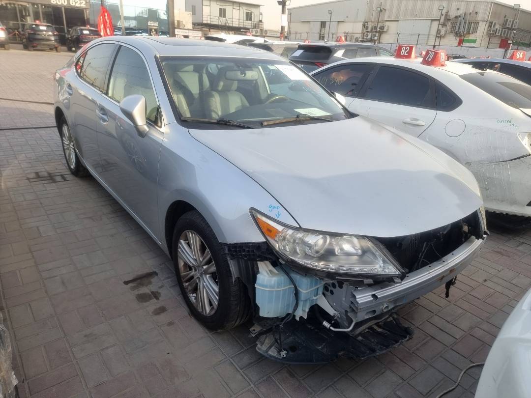 LEXUS ES 350 2013 - Marhaba Auction Used Cars - Image 4
