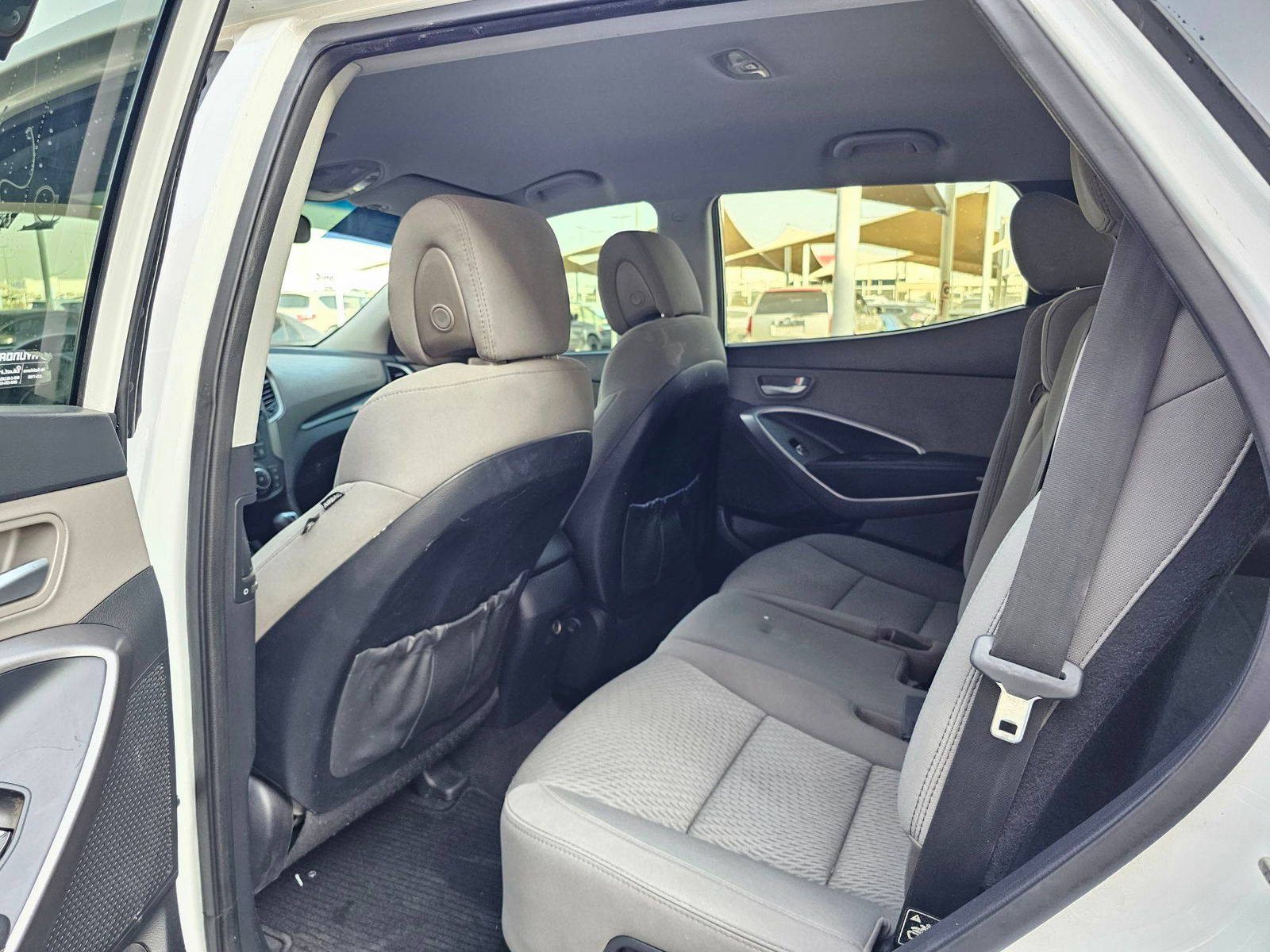 2016 HYUNDAI SANTA FE — 120018 Miles — Lot B8GG368837 — Souq - Marhaba Auctions Used Cars - Image 6