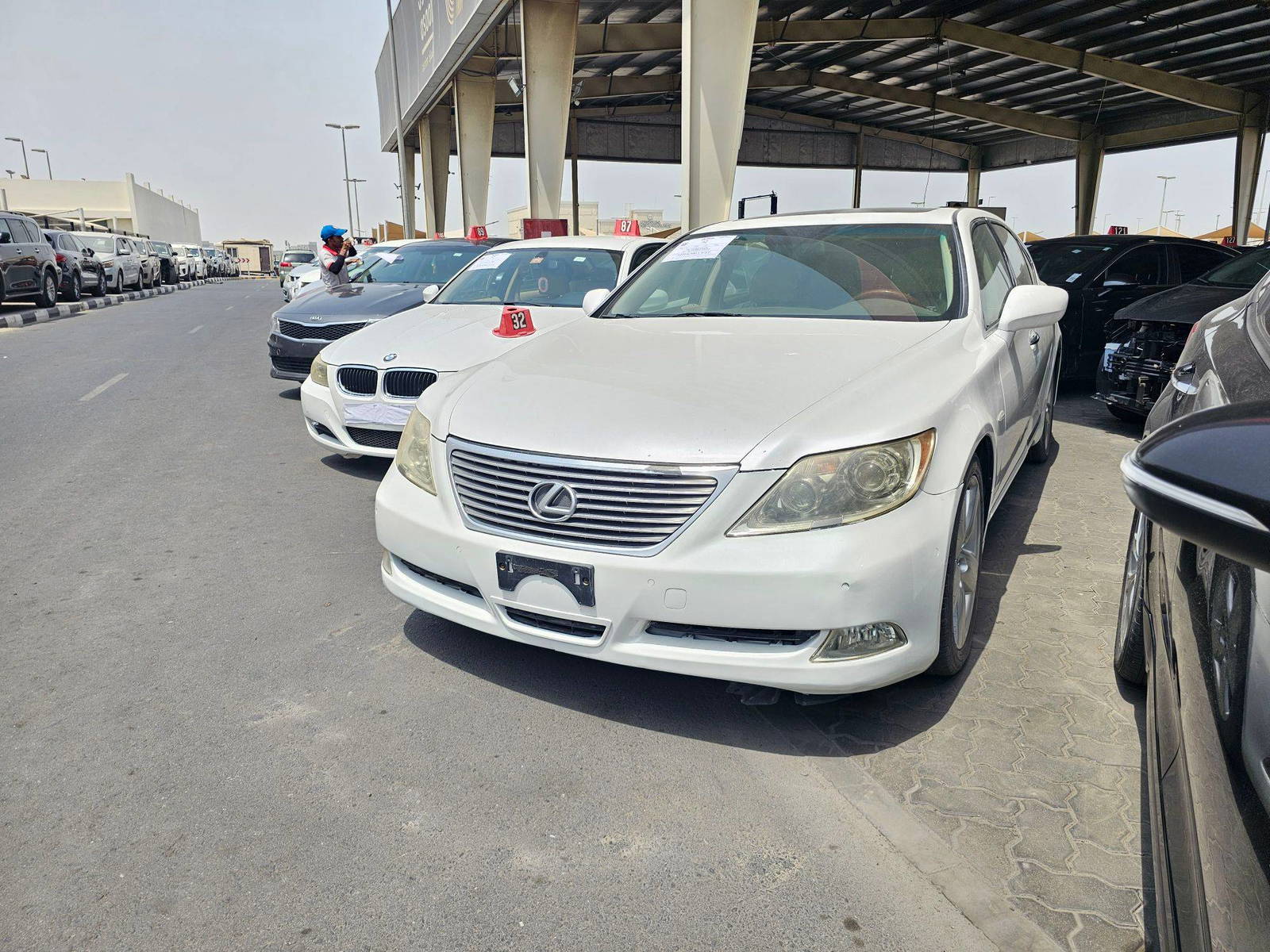 2008 LEXUS LS 460 — 243241 KM — Lot 585030680 — Main - Marhaba Auctions Used Cars - Image 3