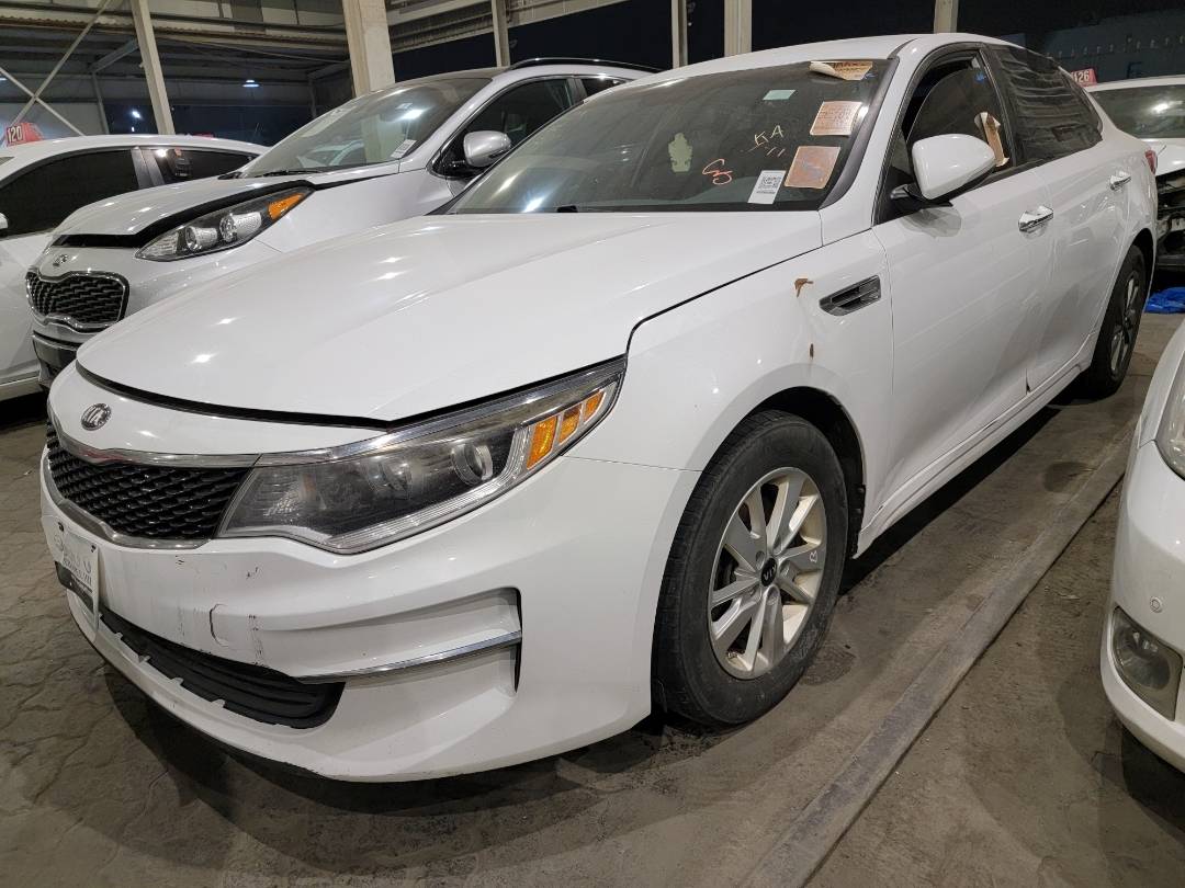 2018 KIA OPTIMA — 142112 Miles — Lot 3090392 — Main - Marhaba Auctions Used Cars - Image 4
