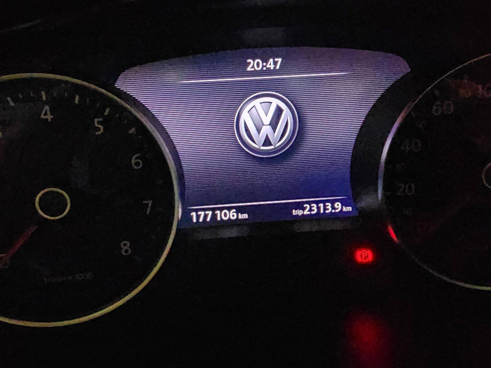 2012 VOLKSWAGEN TOUAREG V6 — 177105 KM — Lot CD021172 — Main - Marhaba Auctions Used Cars - Image 11