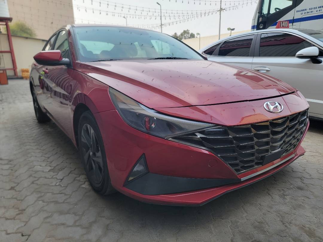 2022 HYUNDAI ELANTRA — 22489 KM — Lot 65917232 — Souq - Marhaba Auctions Used Cars - Image 4