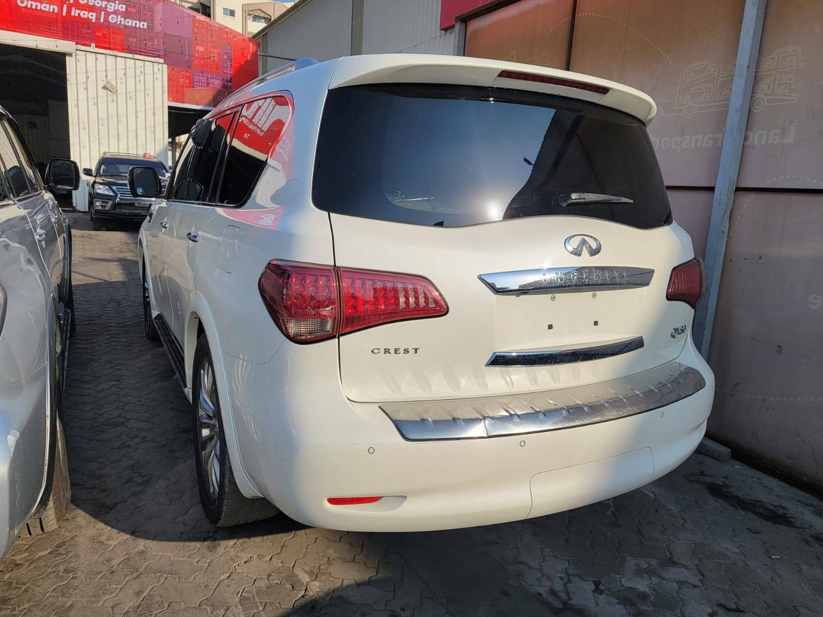 INFINITI QX80 2015 view 2