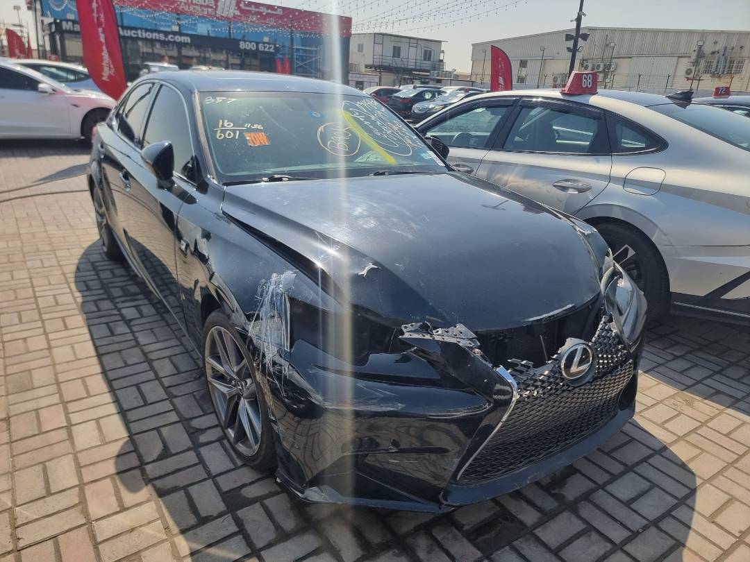 LEXUS IS 200T 2016 - Marhaba Auction Used Cars - Image 4