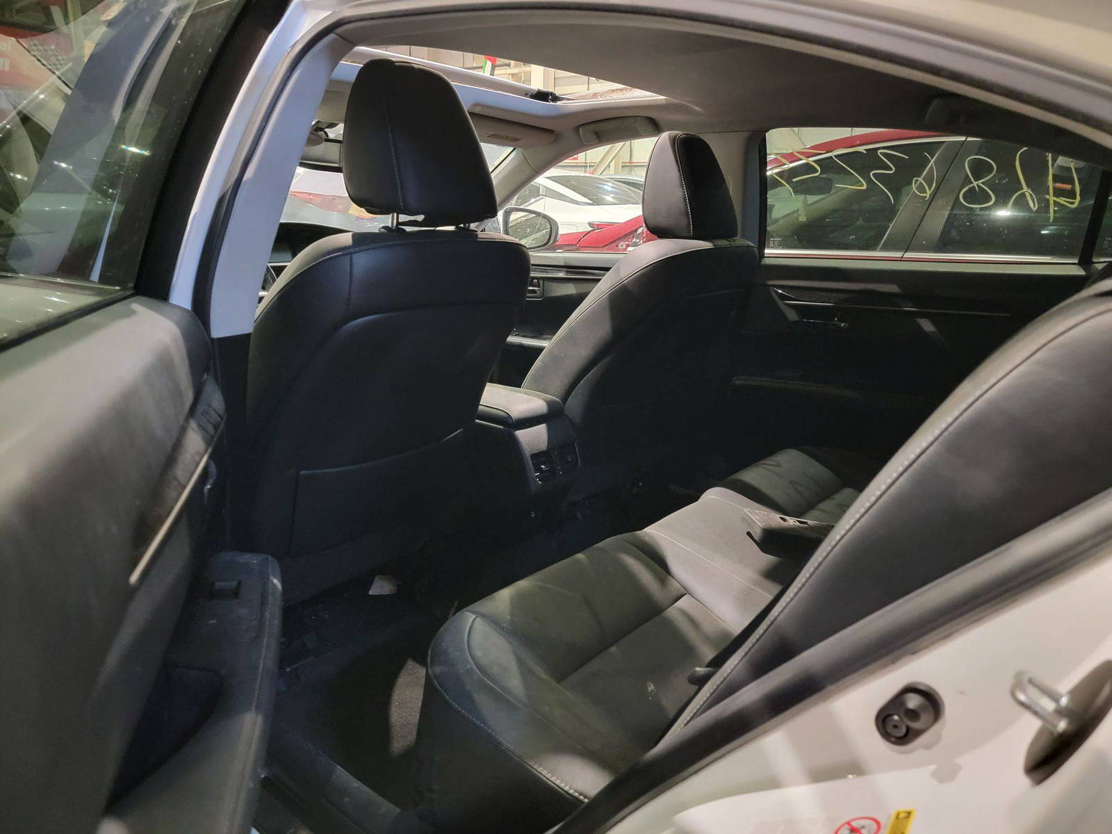 LEXUS ES 350 2014 - Marhaba Auction Used Cars - Image 7