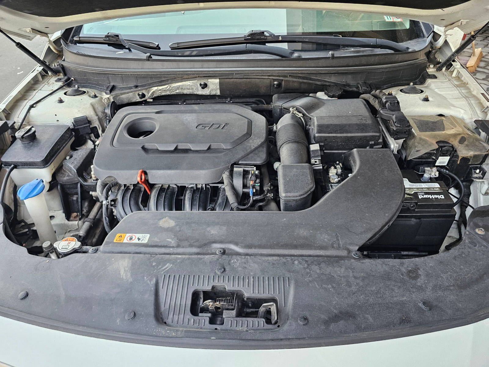 HYUNDAI SONATA 2016 - Marhaba Auction Used Cars - Image 10