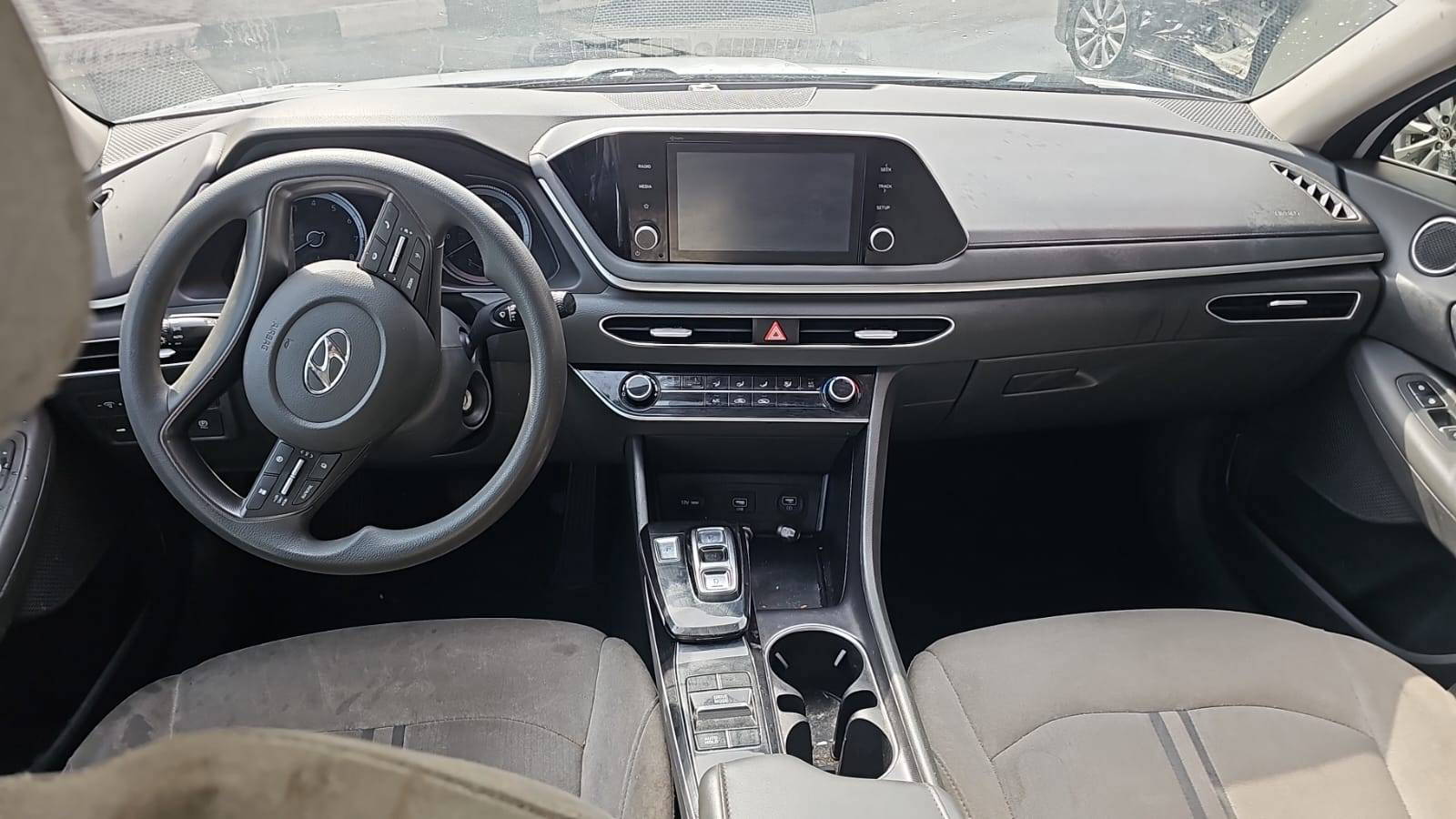 HYUNDAI SONATA 2021 - Marhaba Auction Used Cars - Image 6