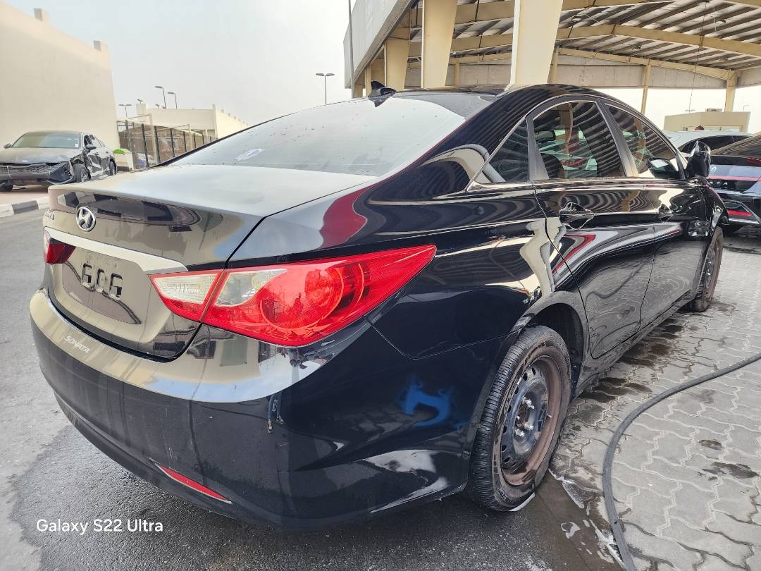 2012 HYUNDAI SONATA — 190243 Miles — Lot 42662204 — Souq - Marhaba Auctions Used Cars - Image 11