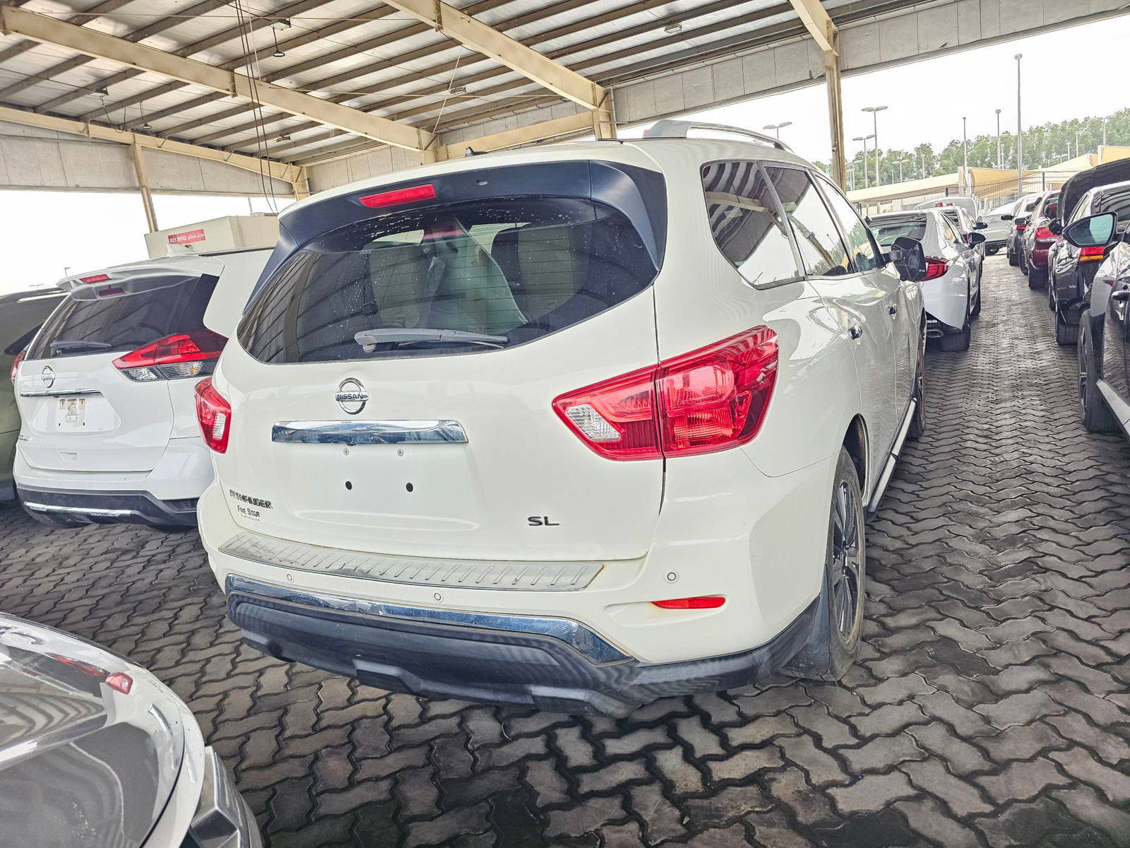 NISSAN PATHFINDER 2017 - Marhaba Auction Used Cars - Image 3