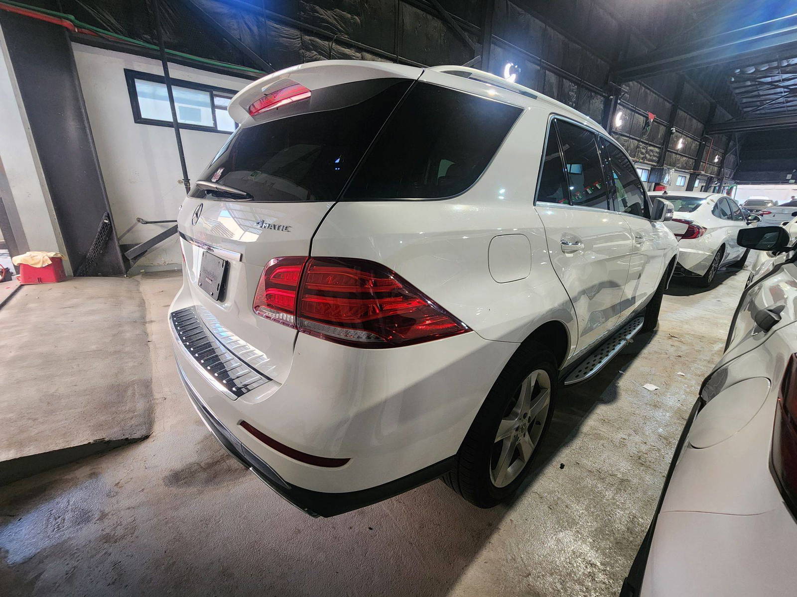 MERCEDES BENZ GLE 350 2017 - Marhaba Auction Used Cars - Image 6