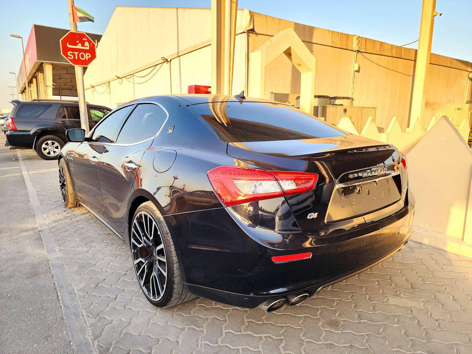 2016 MASERATI GHIBLI — 108216 Miles — Lot A0G1181109 — Souq - Marhaba Auctions Used Cars - Image 4