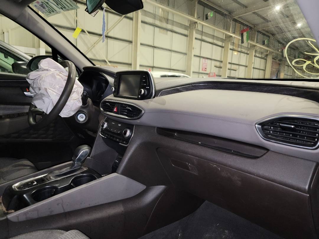 2020 HYUNDAI SANTA FE — 66330 Miles — Lot 77097183 - Marhaba Auctions Used Cars - Image 6