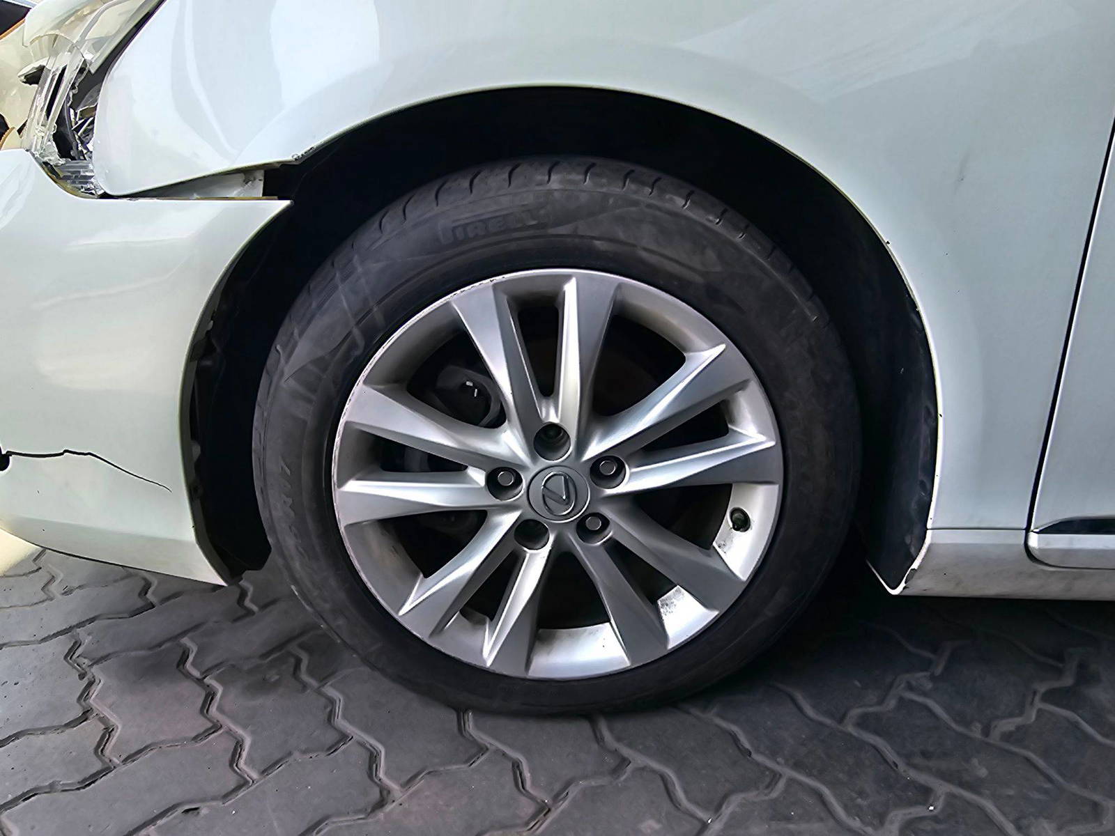 LEXUS ES 350 2011 - Marhaba Auction Used Cars - Image 11