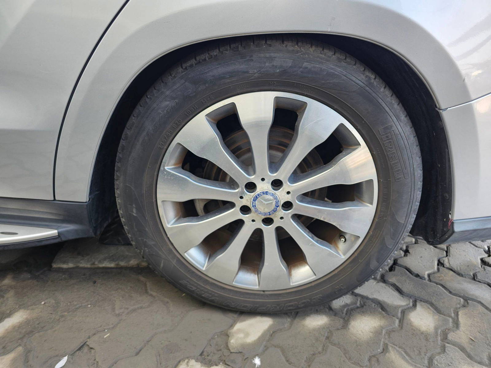 MERCEDES BENZ GLS 450 2017 - Marhaba Auction Used Cars - Image 12