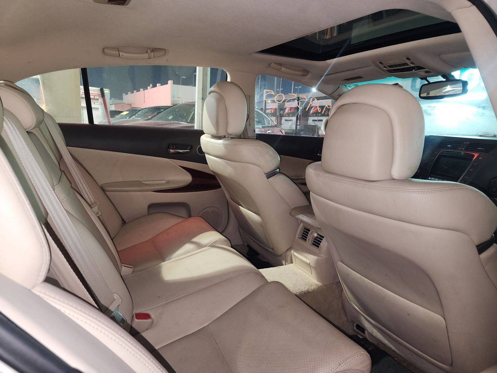 2011 LEXUS GS 350 — 248345 Miles — Lot 39295505 — Souq - Marhaba Auctions Used Cars - Image 7