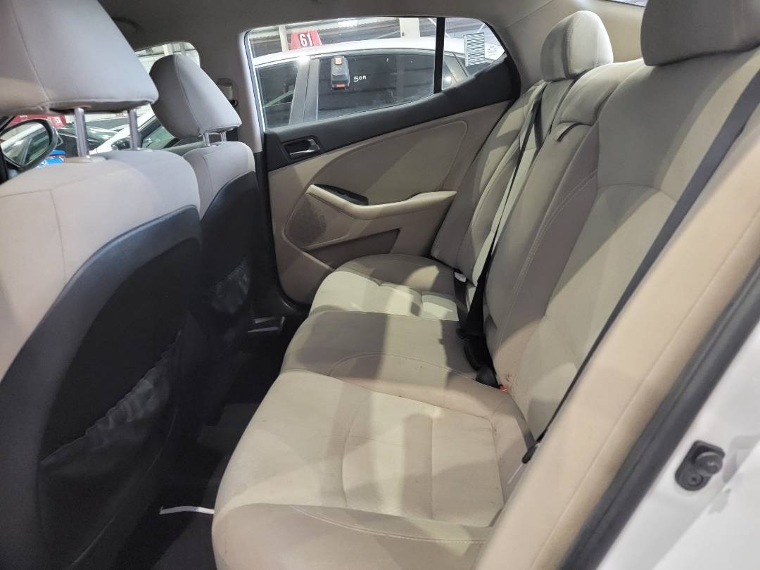 2014 KIA OPTIMA — 167561 Miles — Lot 877634 — Souq - Marhaba Auctions Used Cars - Image 6