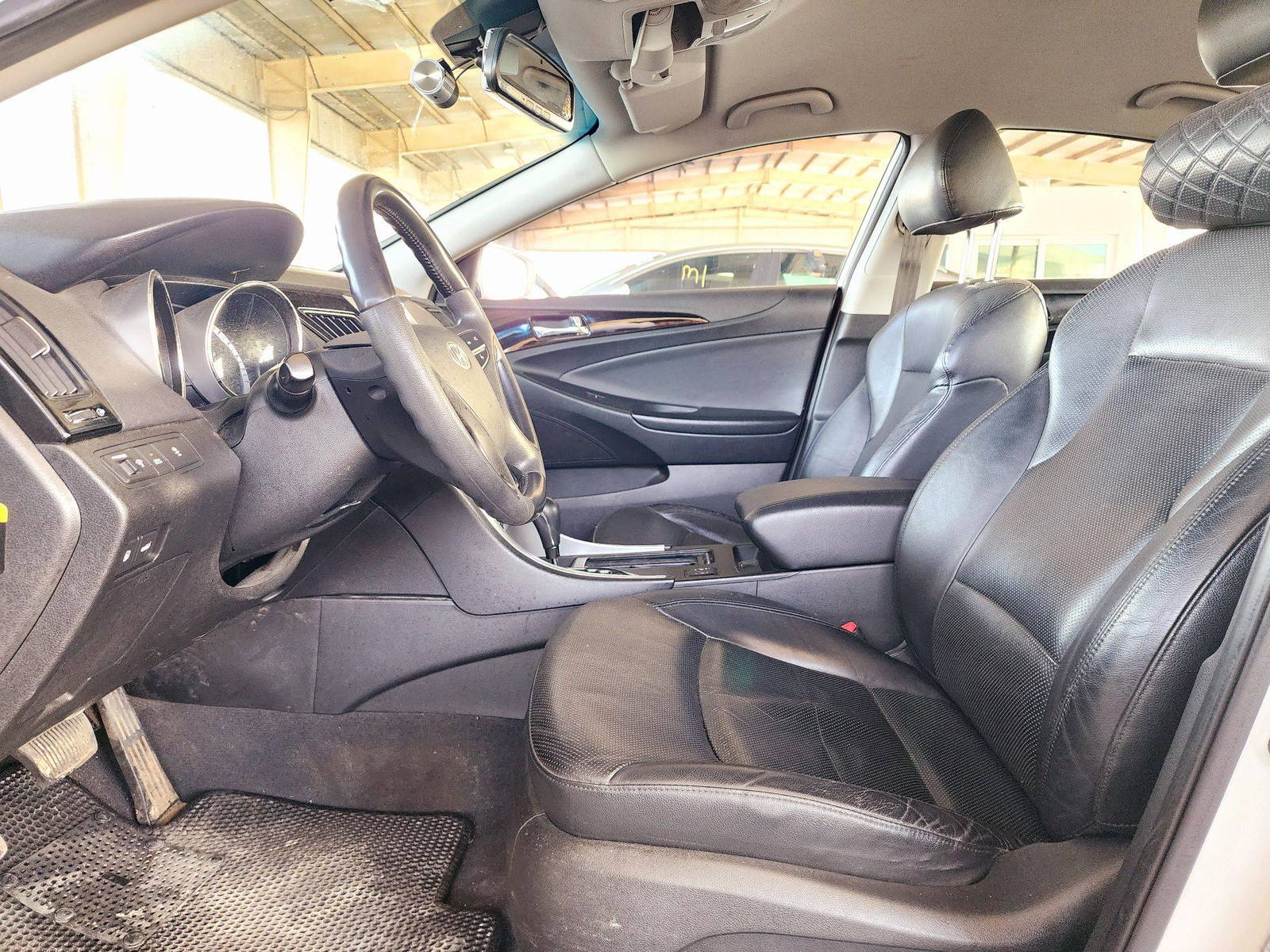 2011 HYUNDAI SONATA — 139412 KM — Lot 206307 — Main - Marhaba Auctions Used Cars - Image 8