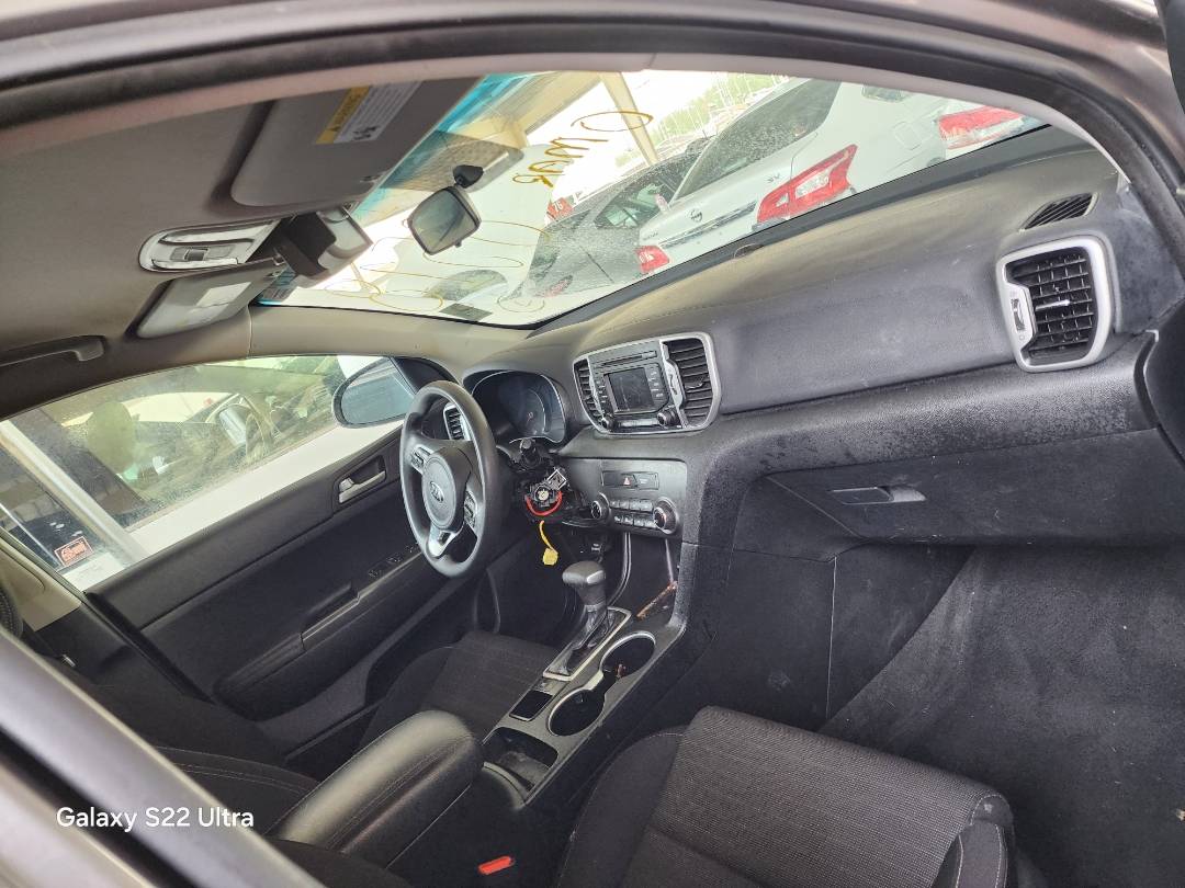 2018 KIA SPORTAGE — 119089 Miles — Lot 42085794 — Ind. 12 - Marhaba Auctions Used Cars - Image 8