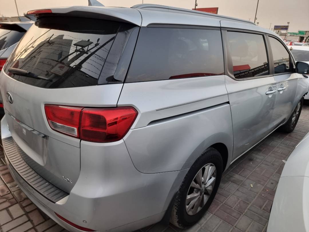 2016 KIA SEDONA — 204456 Miles — Lot 214595 — Ind. 12 - Marhaba Auctions Used Cars - Image 3