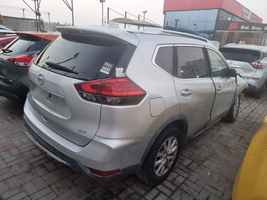 2017 NISSAN ROGUE — 154473 Miles — Lot HP545533 — Ind. 12 - Marhaba Auctions Used Cars - Image 4