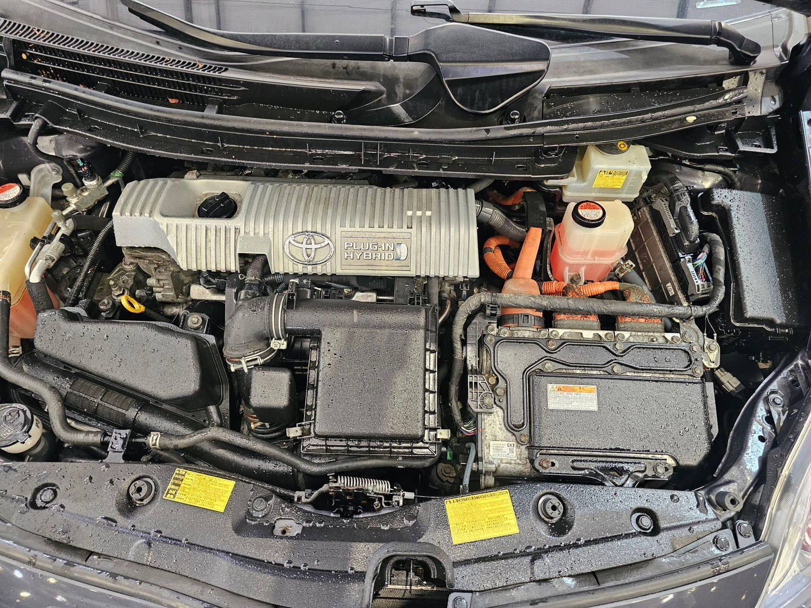 TOYOTA PRIUS 2015 - Marhaba Auction Used Cars - Image 11