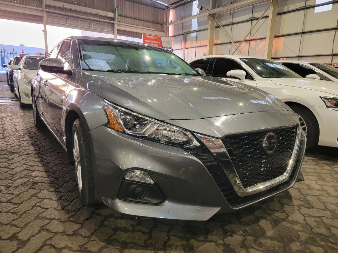 2019 NISSAN ALTIMA — 179921 Miles — Lot C142066 — Main - Marhaba Auctions Used Cars - Image 4
