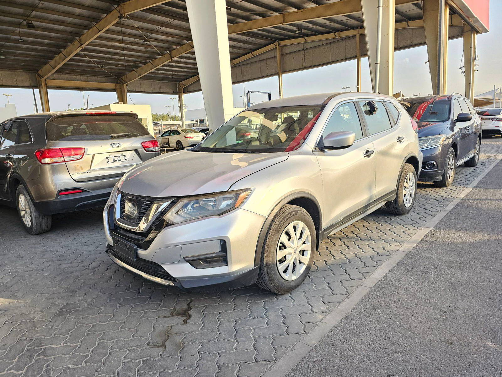NISSAN ROGUE 2017 - Marhaba Auction Used Cars - Image 5