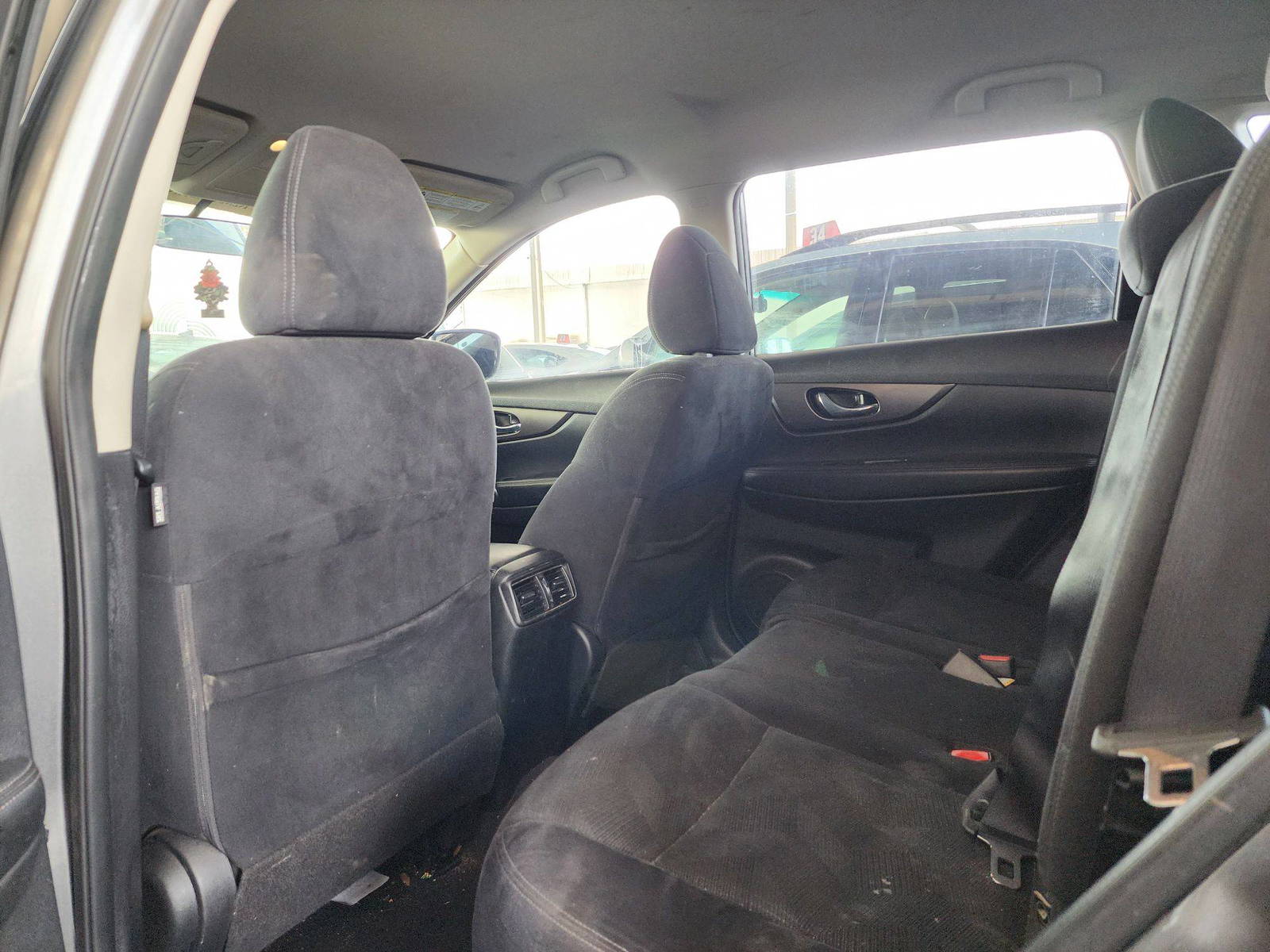2016 NISSAN ROGUE — 132210 Miles — Lot 285847 — Souq - Marhaba Auctions Used Cars - Image 6