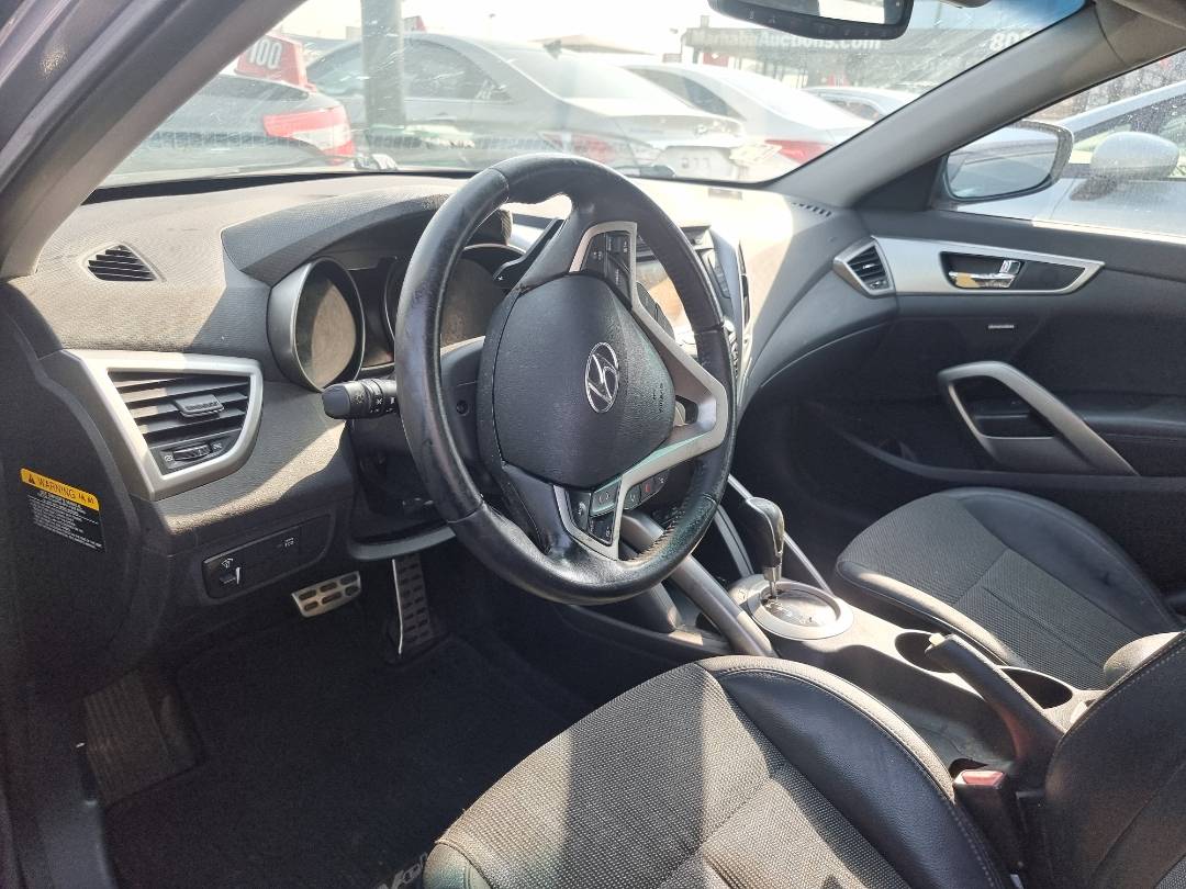 2013 HYUNDAI VELOSTER — 115528 Miles — Lot DU095867 — Souq - Marhaba Auctions Used Cars - Image 6
