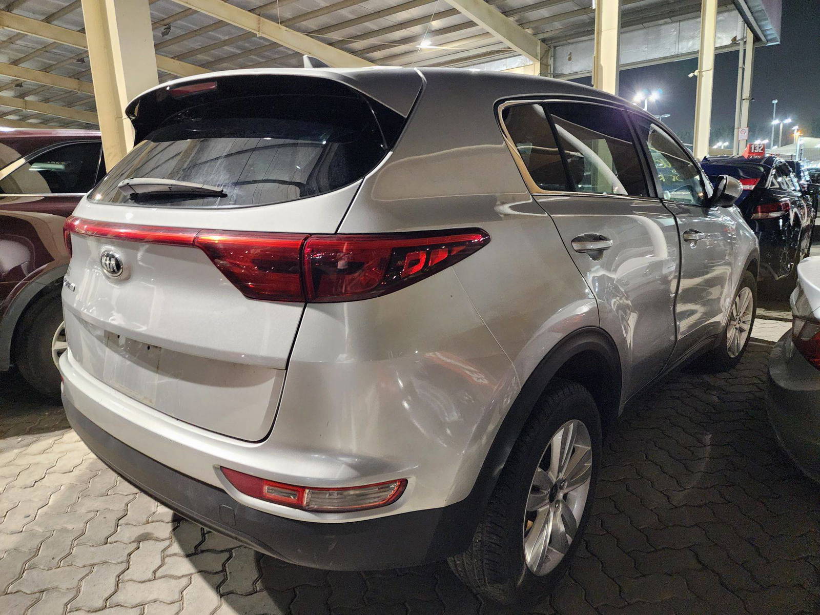 2018 KIA SPORTAGE — 148760 Miles — Lot 32351 — Souq - Marhaba Auctions Used Cars - Image 3