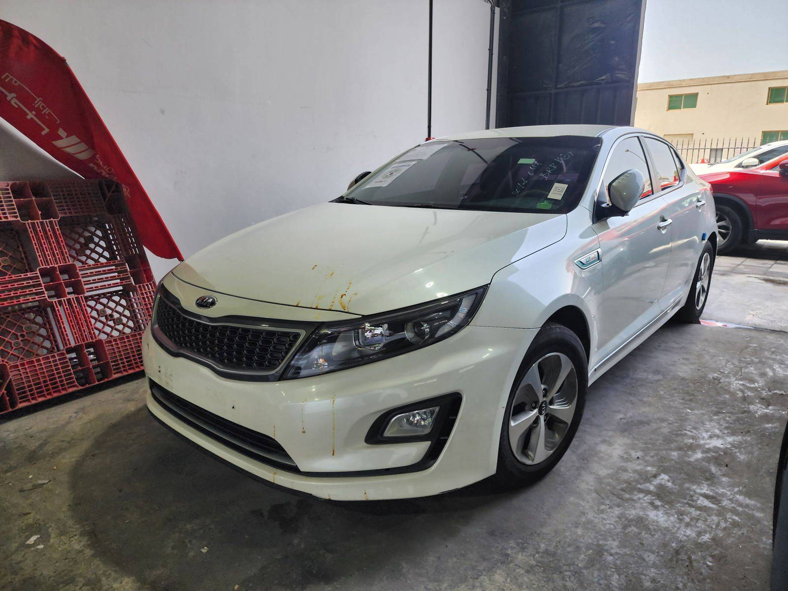 2014 KIA K5 — 140041 KM — Lot 062544 — Souq - Marhaba Auctions Used Cars - Image 6