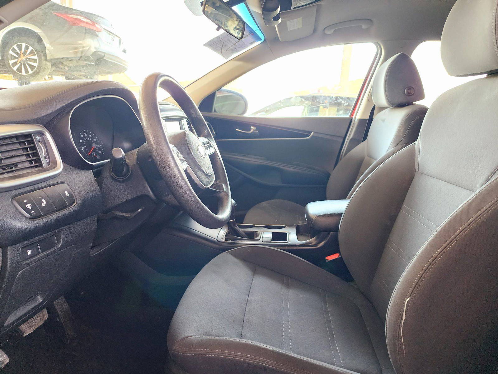 KIA SORENTO 2019 - Marhaba Auction Used Cars - Image 8