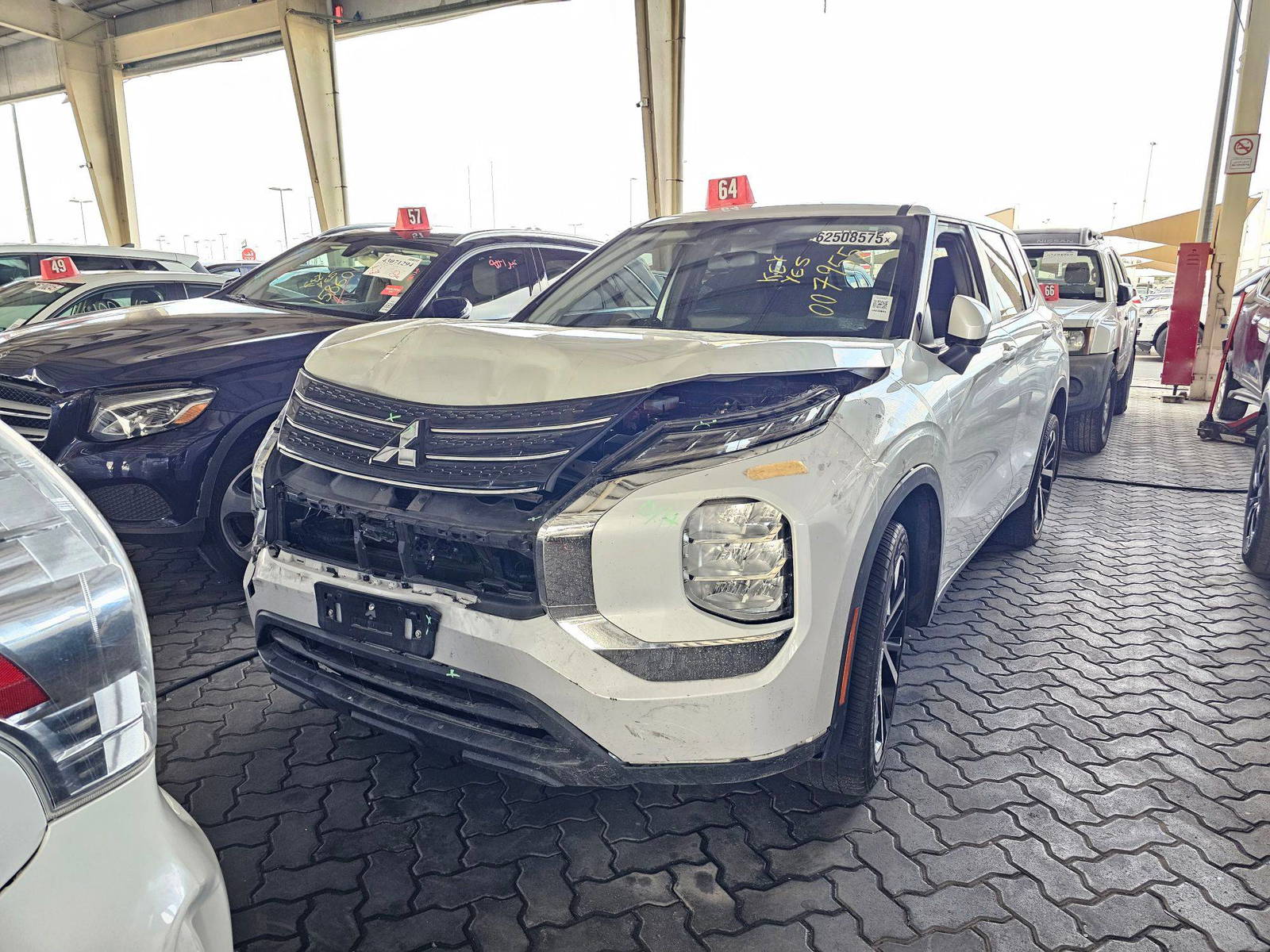 2022 MITSUBISHI OUTLANDER — 107265 Miles — Lot 88NZ007955 — Main - Marhaba Auctions Used Cars - Image 5