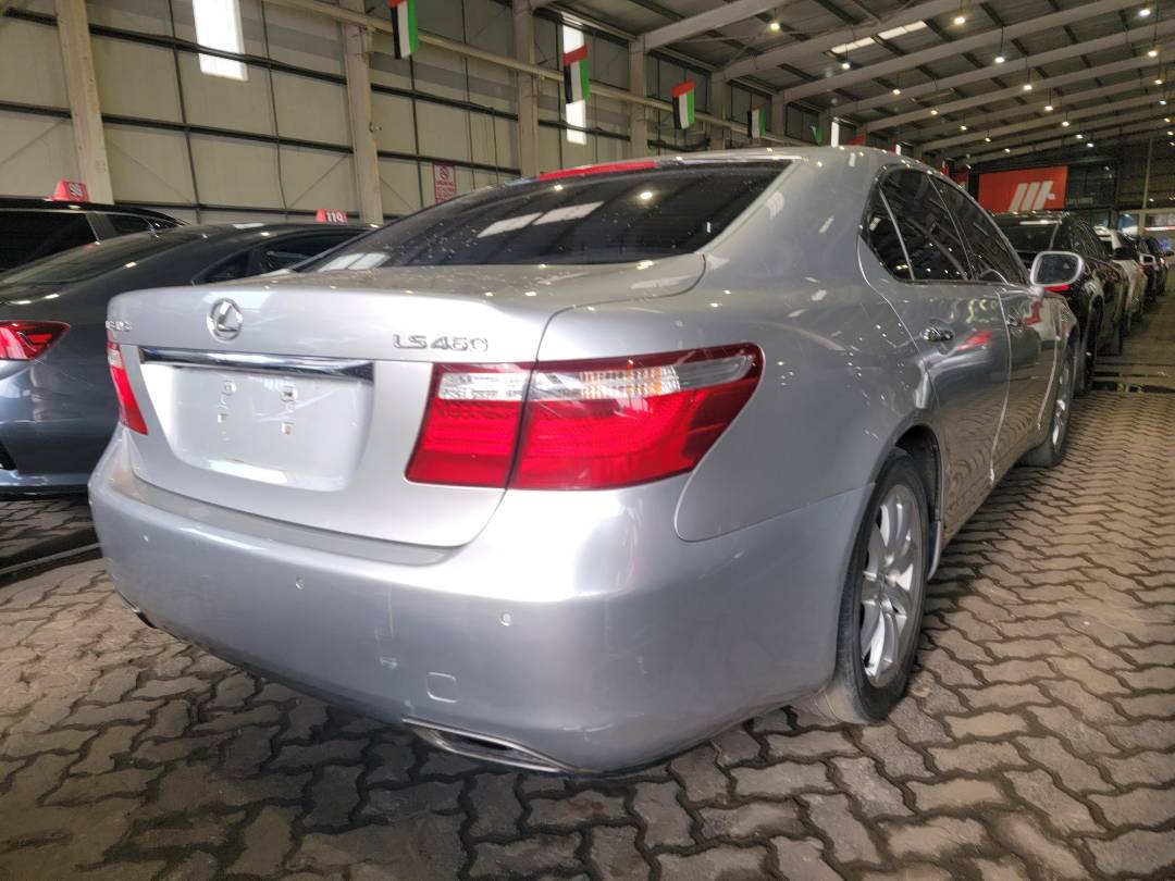 2007 LEXUS LS 460 — 305836 KM — Lot X75007391 — Main - Marhaba Auctions Used Cars - Image 3