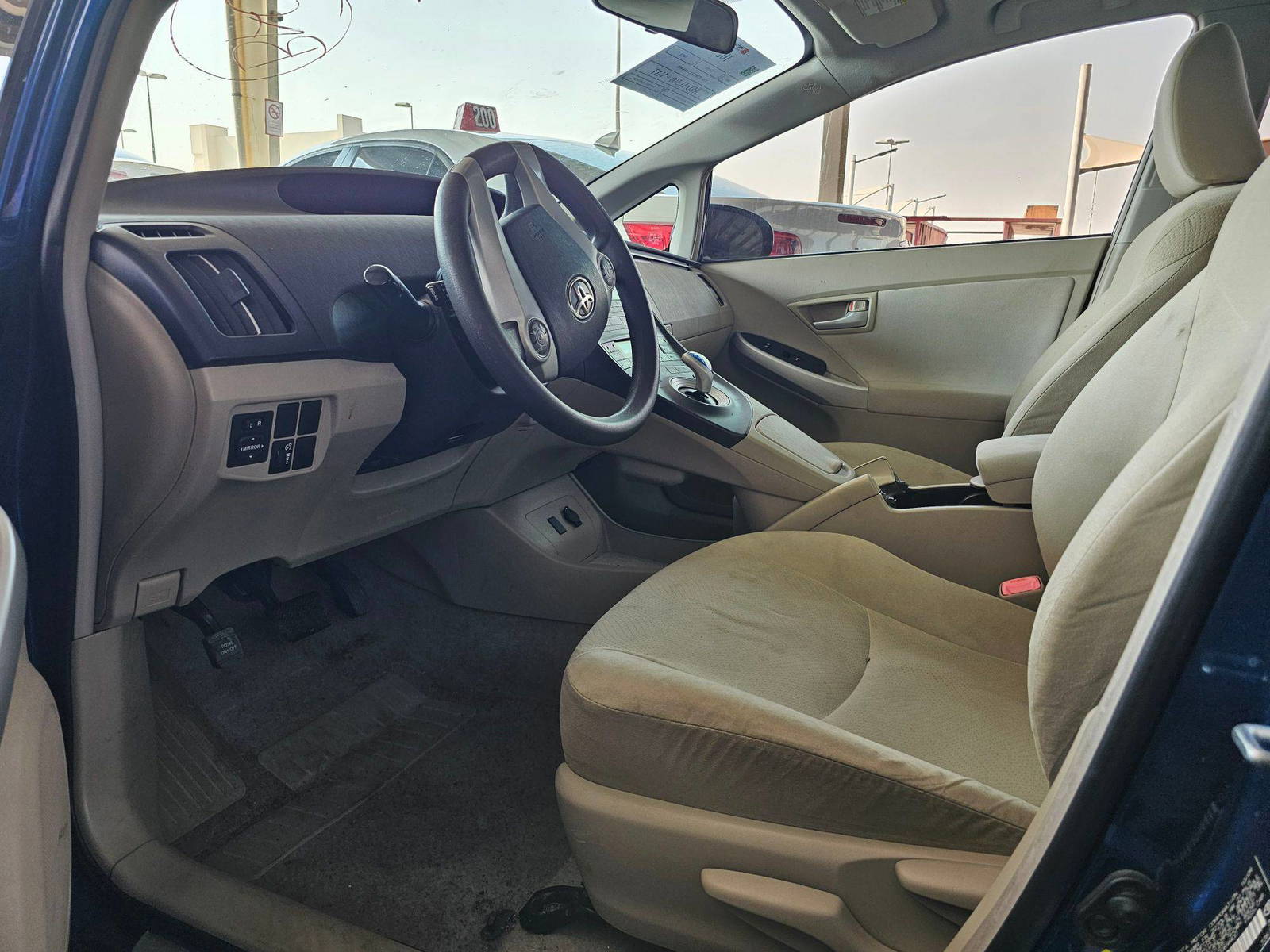 2010 TOYOTA PRIUS — 145445 Miles — Lot 2A0069900 — Souq - Marhaba Auctions Used Cars - Image 8