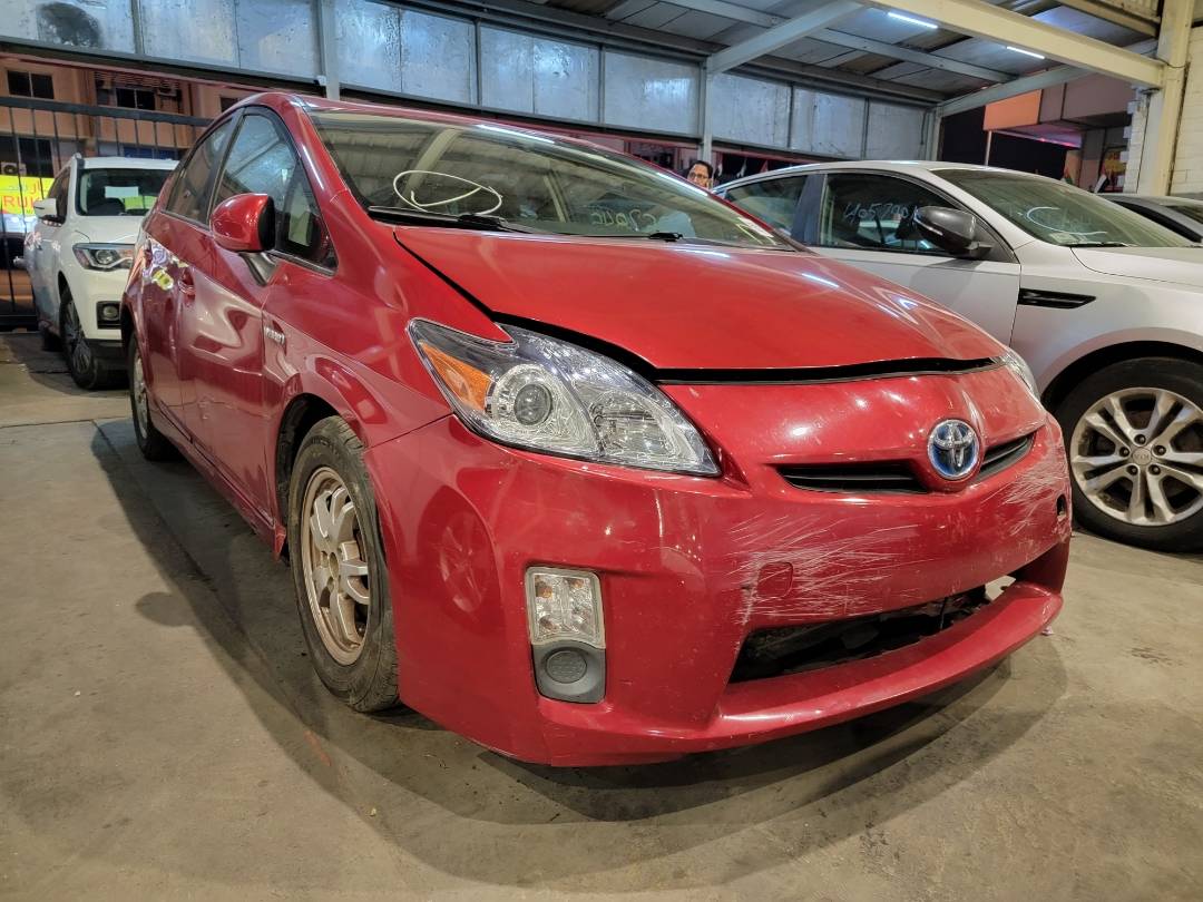 2010 TOYOTA PRIUS — 257845 Miles — Lot 70121904 — Main - Marhaba Auctions Used Cars - Image 5