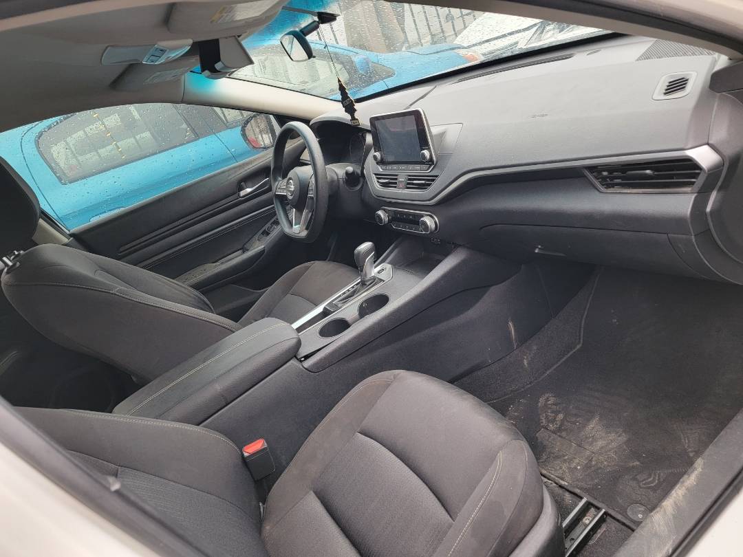 2020 NISSAN ALTIMA — 139977 KM — Lot 52682562 — Souq - Marhaba Auctions Used Cars - Image 5