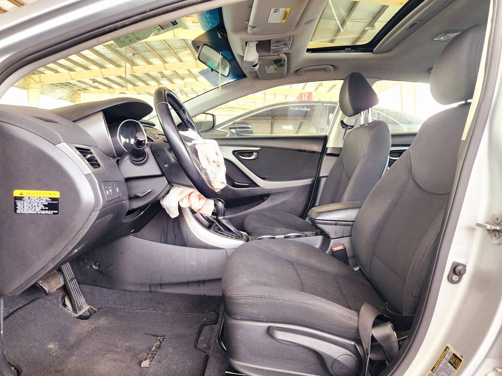 2015 HYUNDAI ELANTRA — 175968 Miles — Lot 41309619 — Souq - Marhaba Auctions Used Cars - Image 9