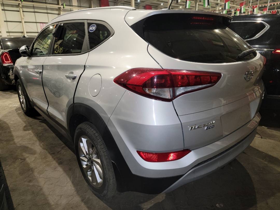 2017 HYUNDAI TUCSON — 79276 Miles — Lot 301585 - Marhaba Auctions Used Cars - Image 3