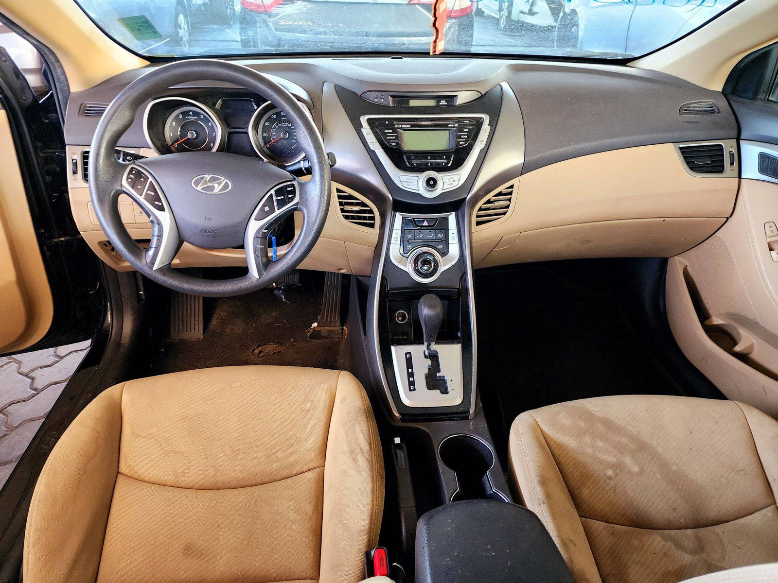 2012 HYUNDAI ELANTRA — 158757 Miles — Lot AEXCU272138 — Souq - Marhaba Auctions Used Cars - Image 7