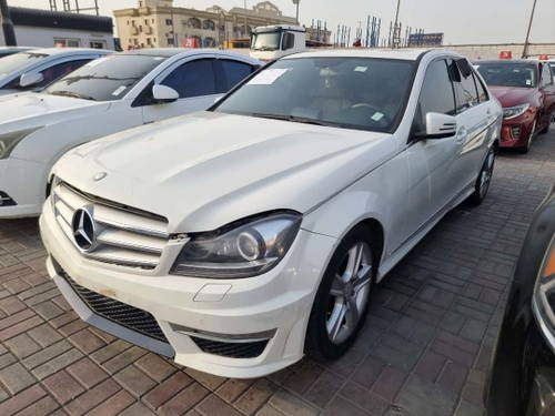 MERCEDES BENZ C300